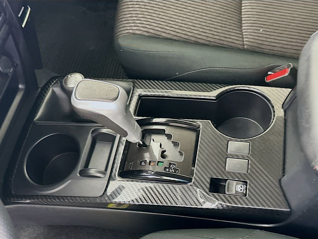 Thumbnail: 2024 Toyota 4Runner - 16