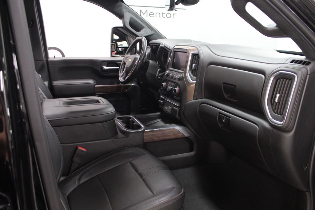 Thumbnail: 2020 Chevrolet Silverado 2500 - 22