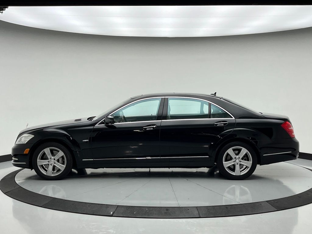 Thumbnail: 2012 Mercedes-Benz S-Class - 8