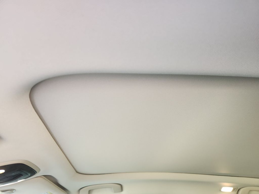 2023 INFINITI QX50 LUXE White at South Houston Nissan