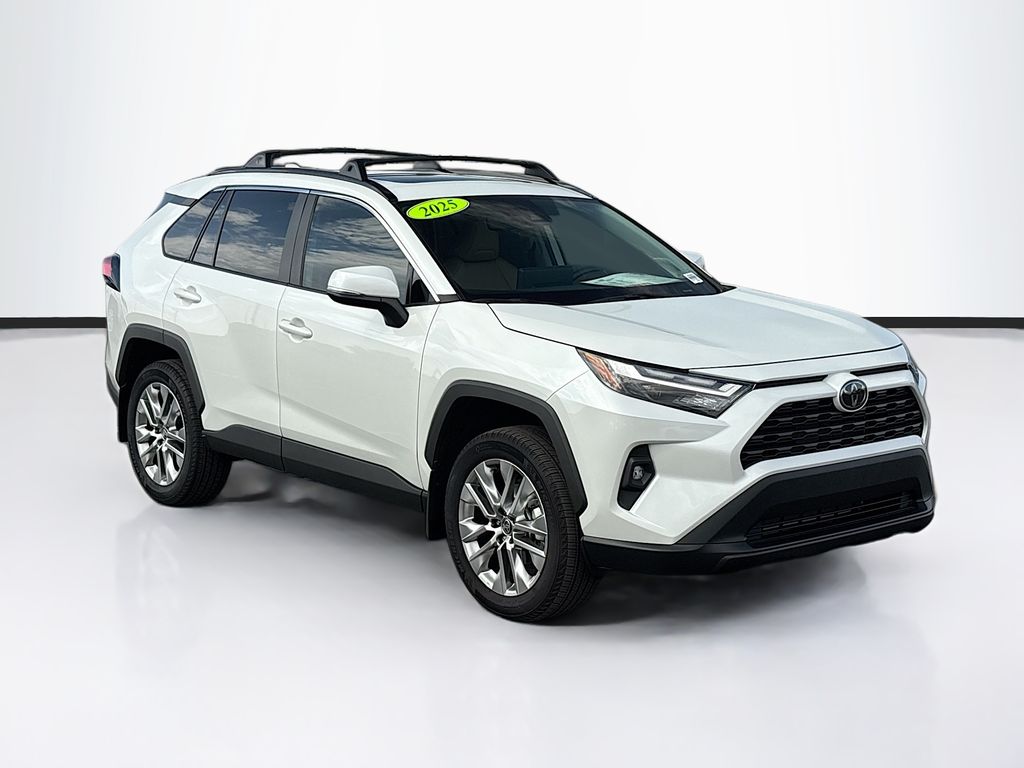 Certified Used 2025 Beige Toyota XLE Premium image 3