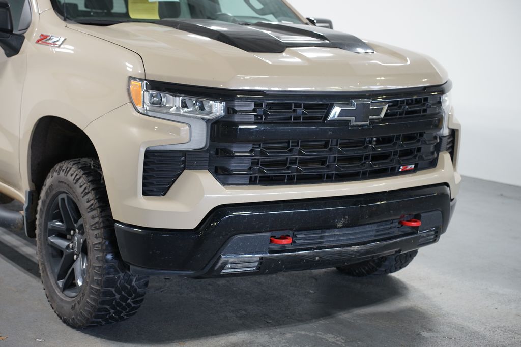 Thumbnail: 2022 Chevrolet Silverado 1500 - 4
