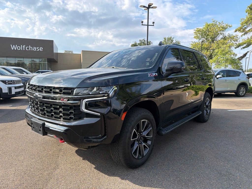 2021 Chevrolet Tahoe photo 1