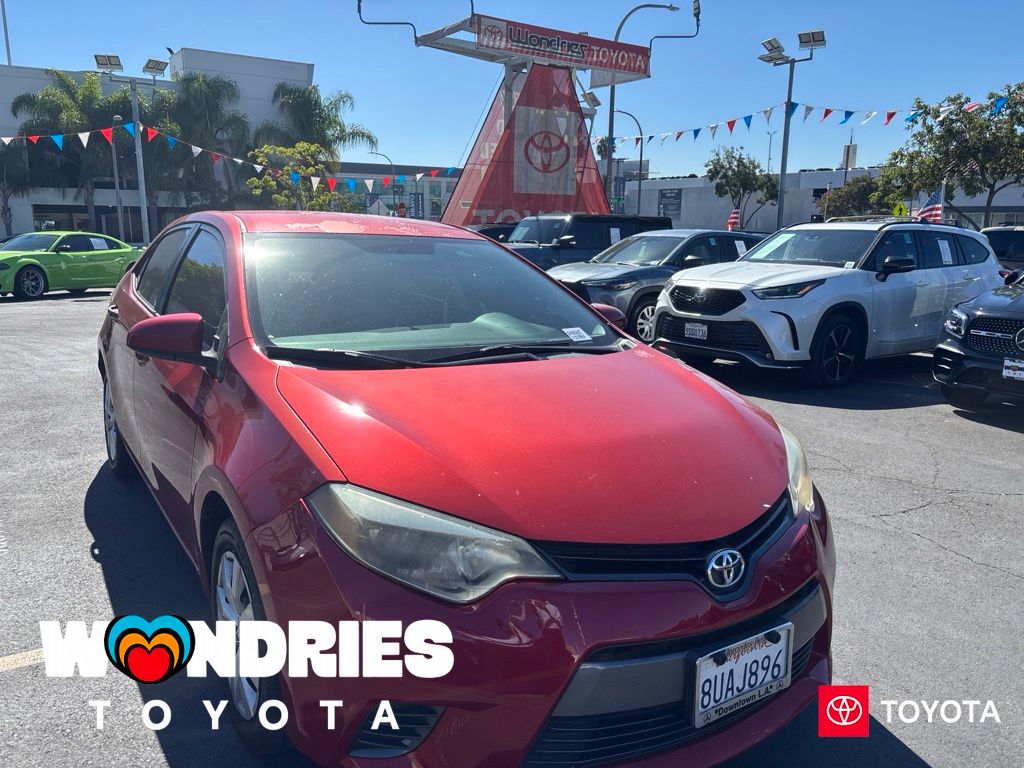 Barcelona Red Metallic 2016 Toyota Corolla Sedan Front-Wheel Drive Continuously Variable Transmission