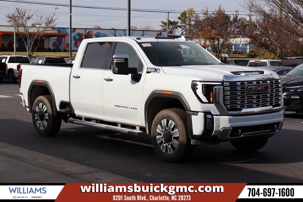 Glacier White Tricoat 2026 GMC Sierra 2500HD Pickup Truck Four-Wheel Drive Automatic