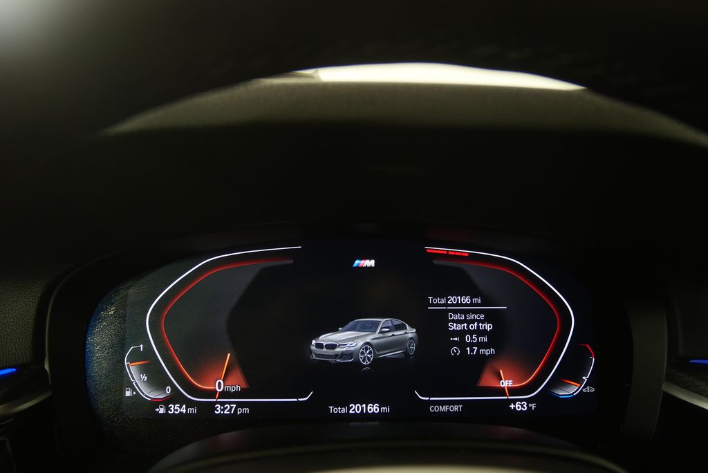 Thumbnail: 2023 BMW 5 Series - 15