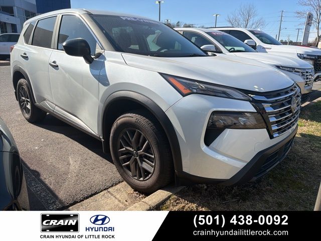 2025 Nissan Rogue S FWD