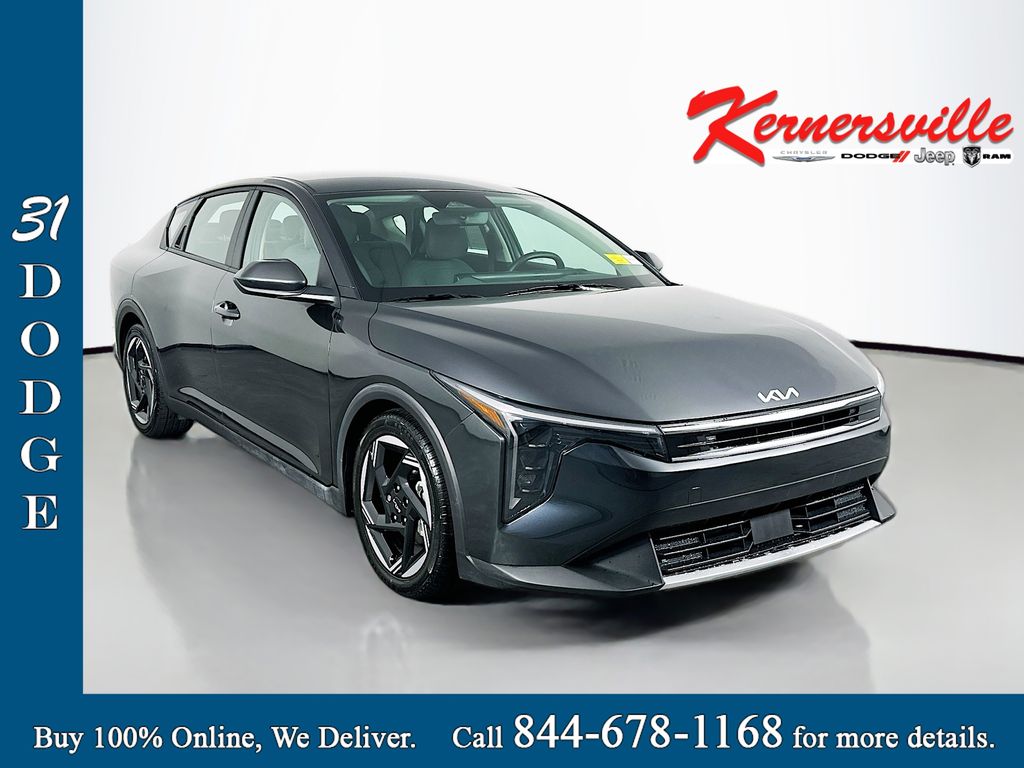 Gray 2025 Kia K4 Sedan Front-Wheel Drive Continuously Variable Transmission