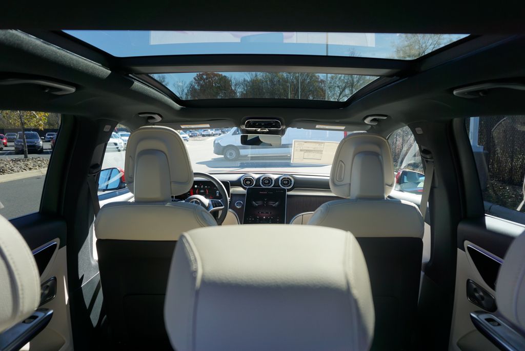 Thumbnail: 2026 Mercedes-Benz GLC - 19