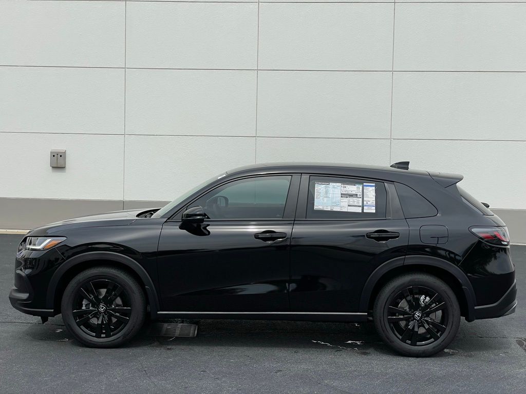 Thumbnail: 2026 Honda HR-V - 2