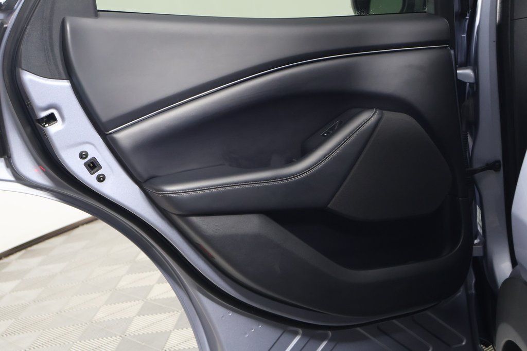 Thumbnail: 2022 Ford Mustang Mach-E - 13