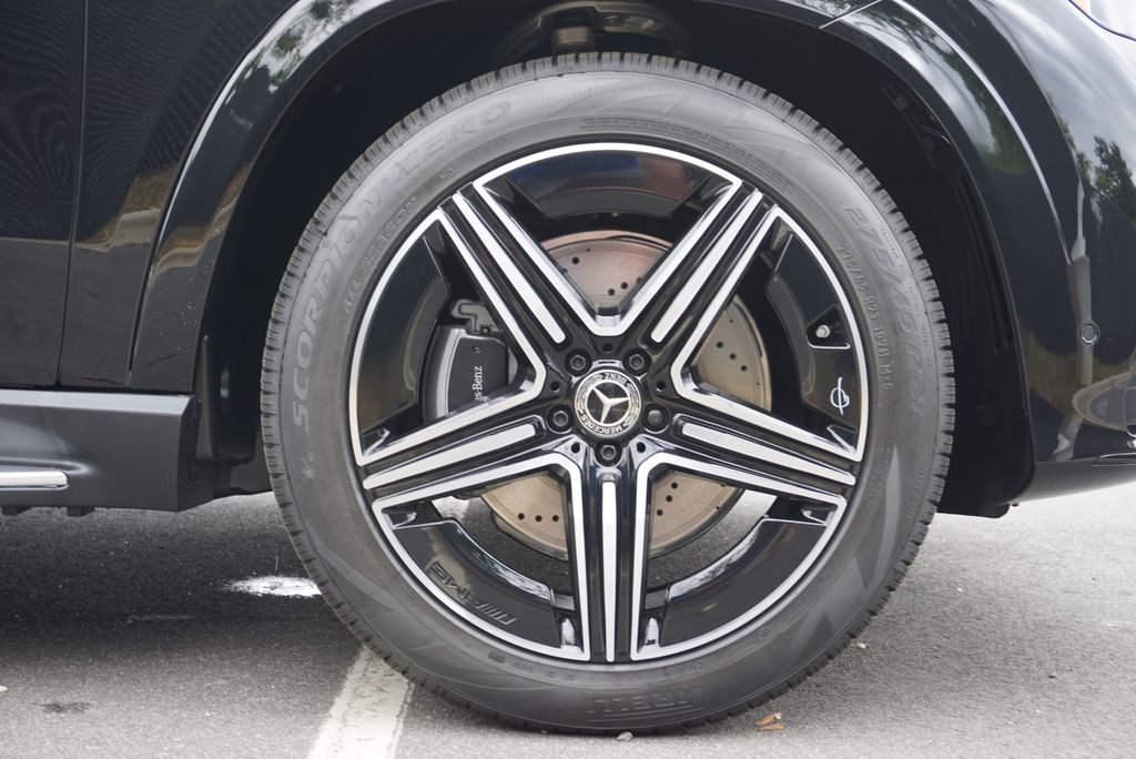 Thumbnail: 2026 Mercedes-Benz GLE - 20