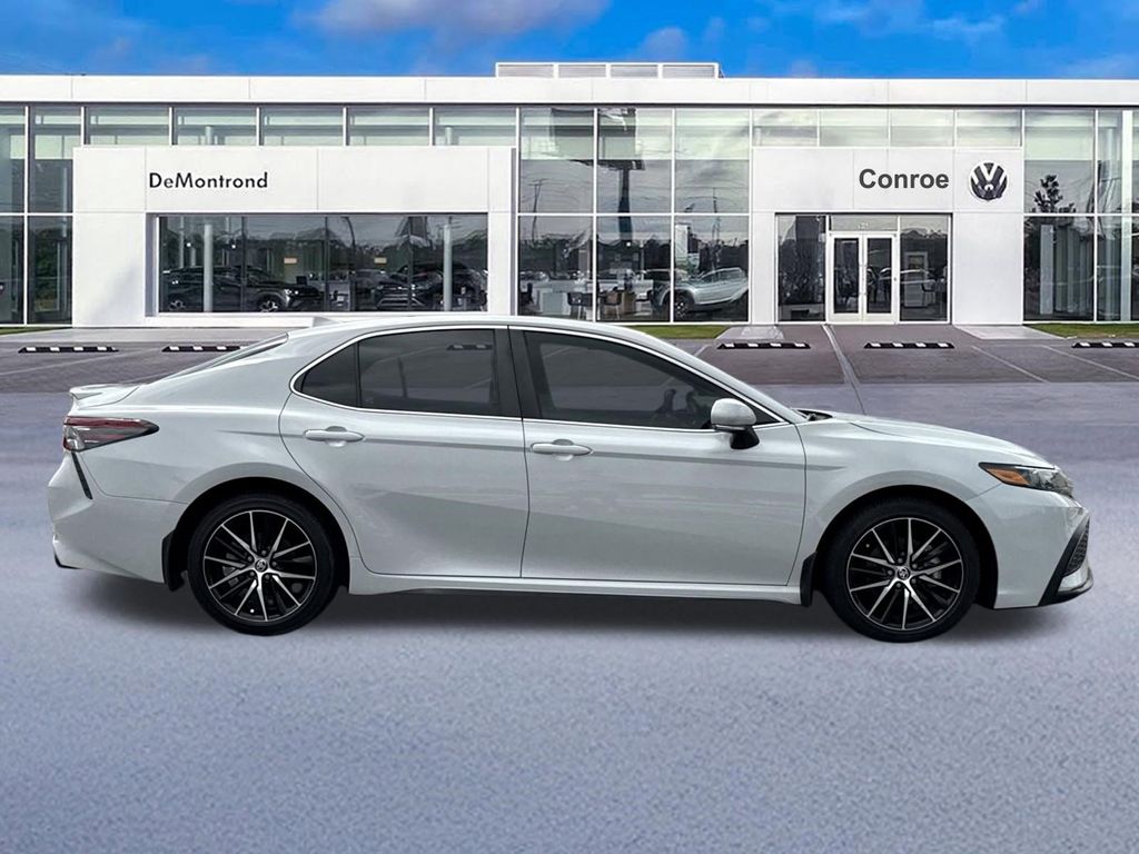 2024 Toyota Camry SE White at DeMontrond Gulf Freeway