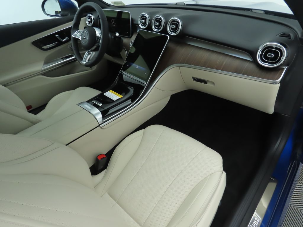 Thumbnail: 2026 Mercedes-Benz CLE - 19