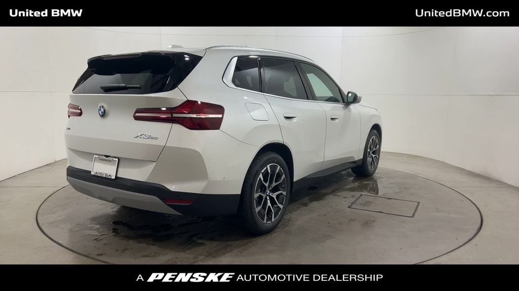 Thumbnail: 2026 BMW X3 - 8