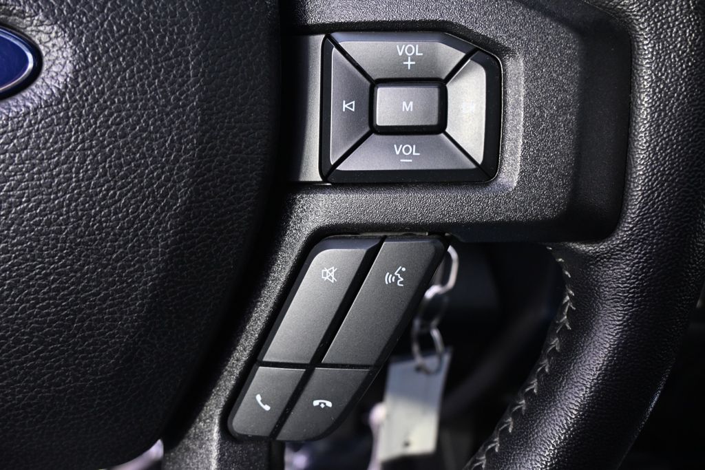 Used 2018 Silver Ford XLT image 37