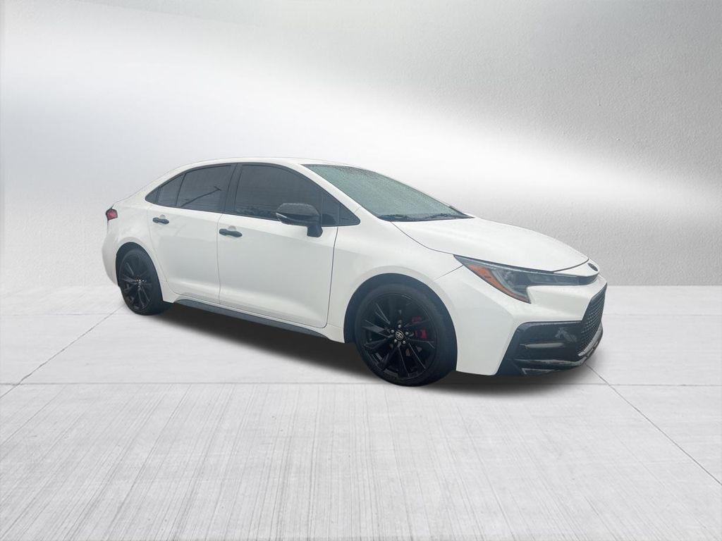 2021 Toyota Corolla SE Nightshade Edition 2