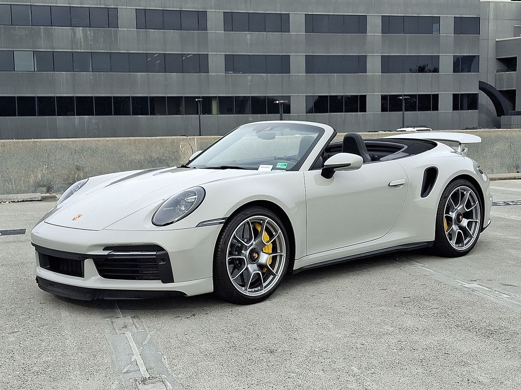 Thumbnail: 2021 Porsche 911 - 1