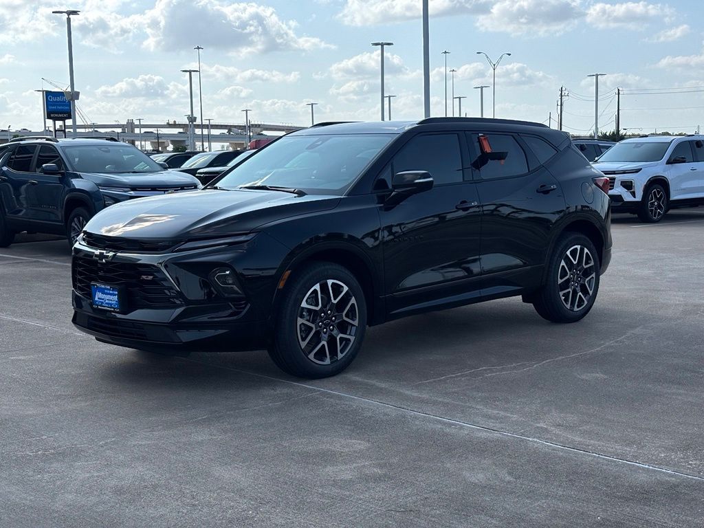 Black 2026 Chevrolet Blazer SUV / Crossover Front-Wheel Drive 9-Speed Automatic Overdrive