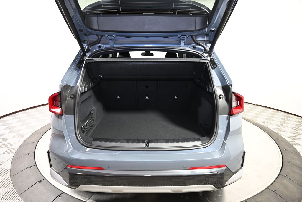 Thumbnail: 2026 BMW X1 - 10