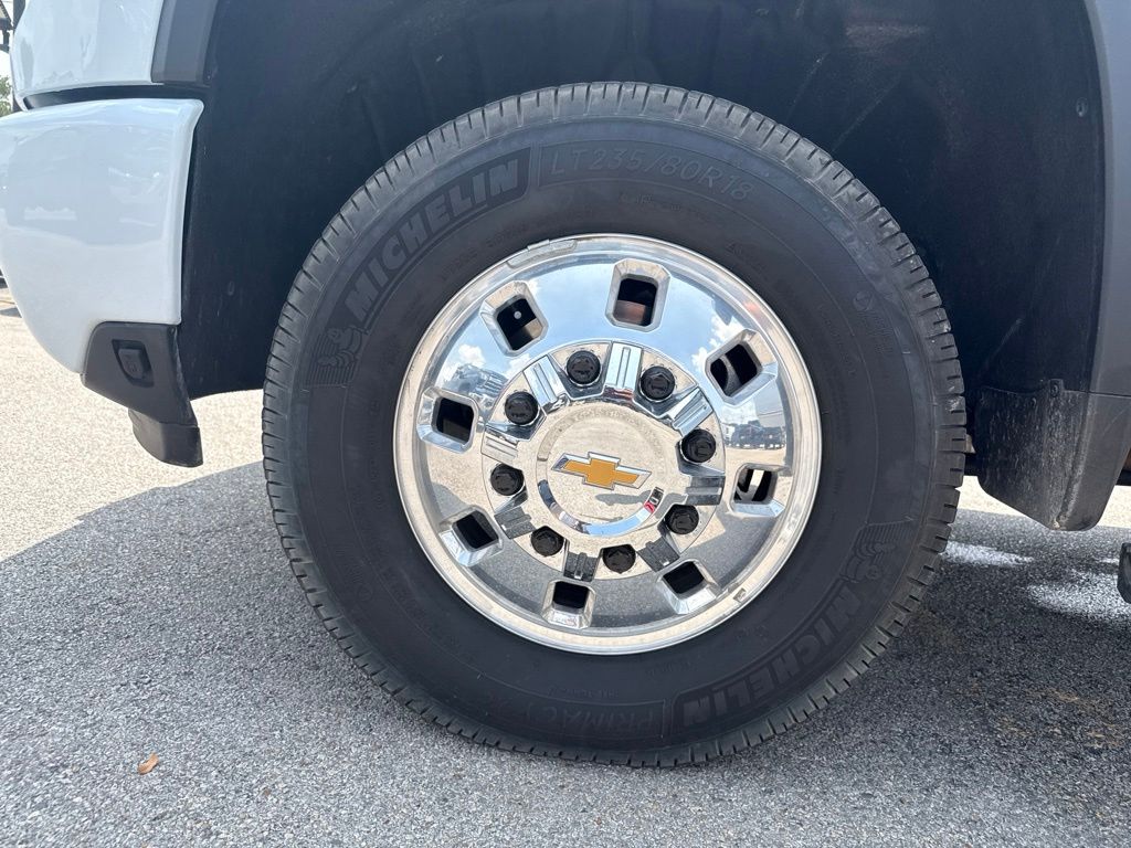 2026 Chevrolet Silverado 3500HD High Country - 10