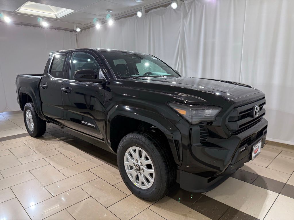 Thumbnail: 2025 Toyota Tacoma - 7