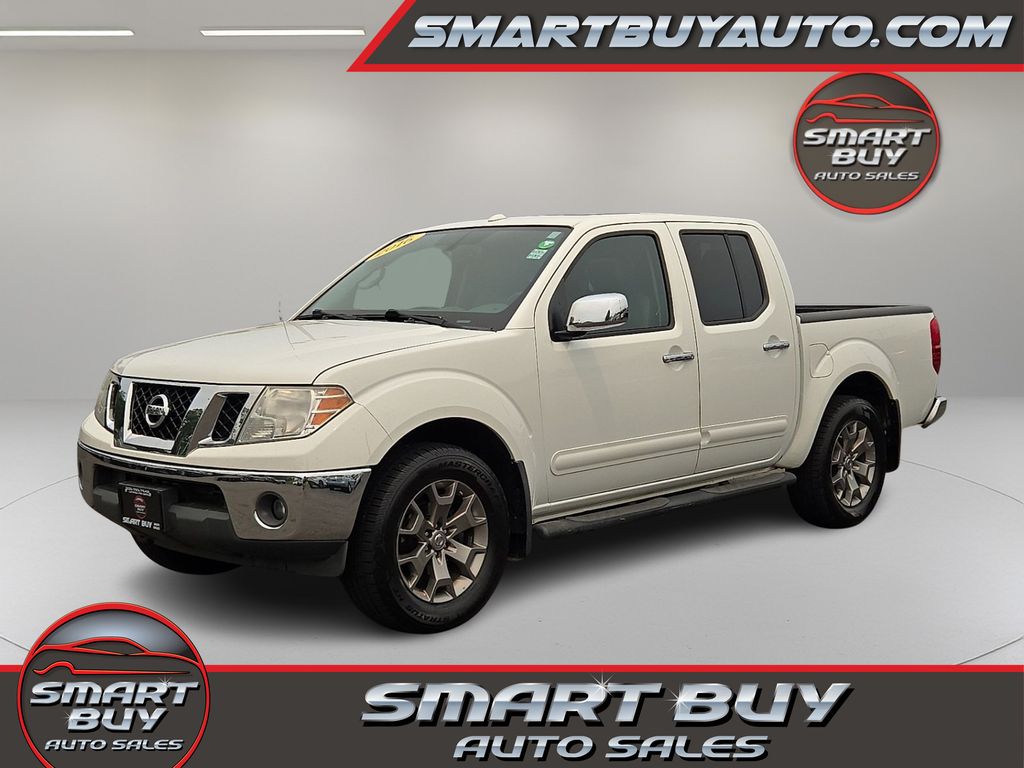 Glacier White 2016 Nissan Frontier Pickup Truck Four-Wheel Drive 5-Speed Automatic Overdrive