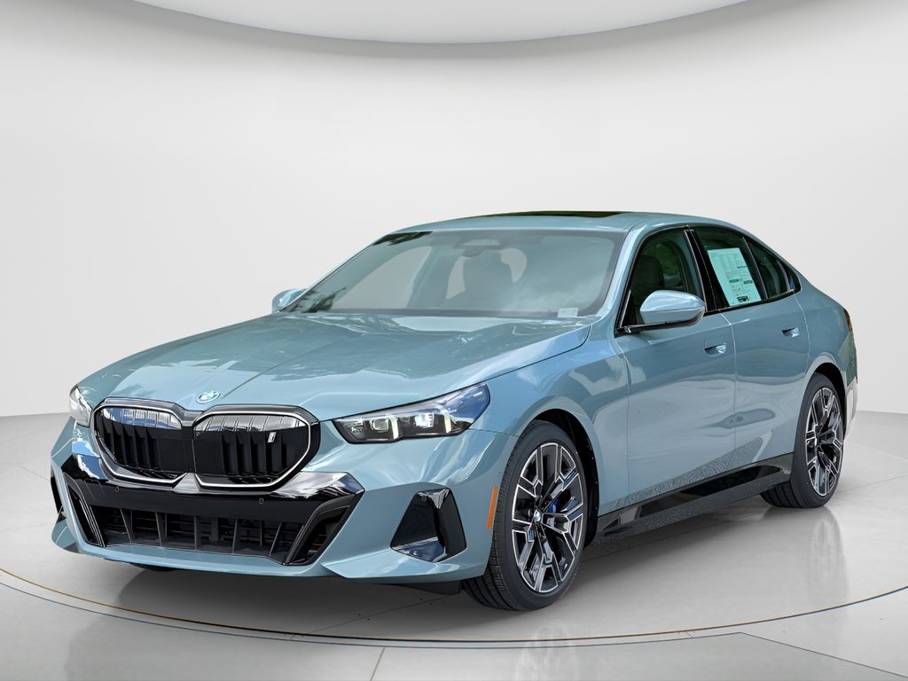 Green 2027 BMW i5 Sedan Rear-Wheel Drive Automatic