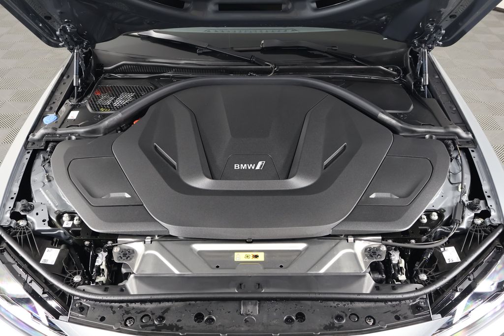 2025 BMW i4 xDrive40 9