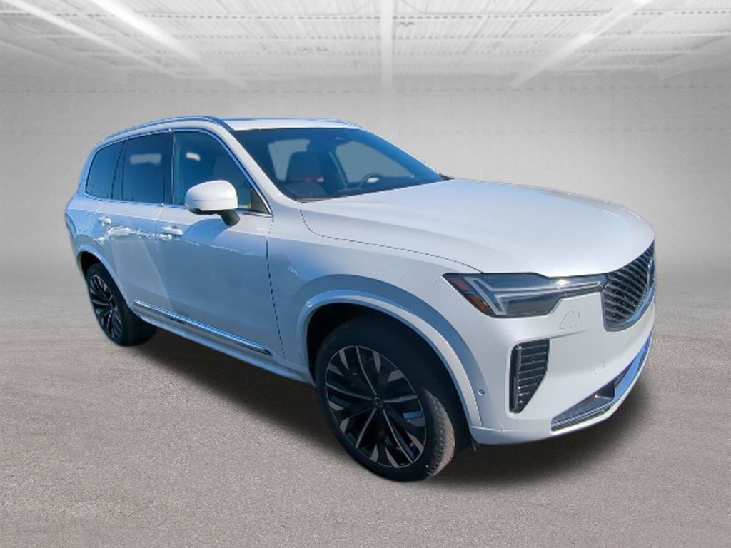 2026 Volvo XC90 Ultra - Photo 10