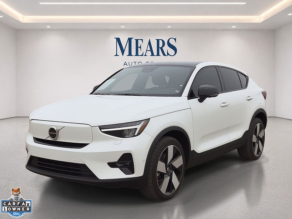 Crystal White 2023 Volvo C40 Recharge Twin Ultimate eAWD SUV / Crossover All-Wheel Drive 1-Speed Automatic