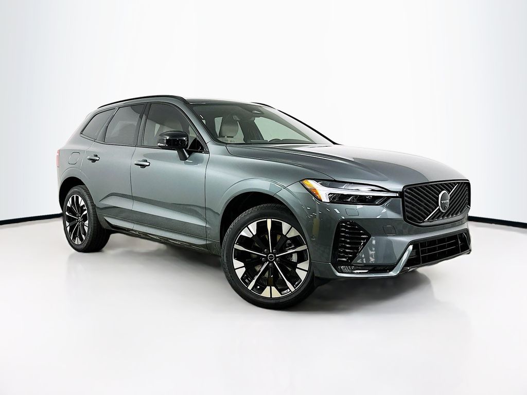 2026 Volvo XC60 B5 Plus Dark AWD's photo