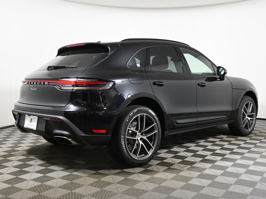 2024 Porsche Macan  7