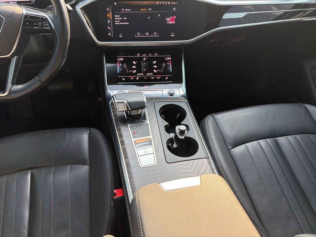 Thumbnail: 2020 Audi A6 - 16