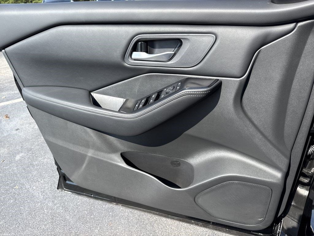 Used 2026 Nissan Rogue SUV