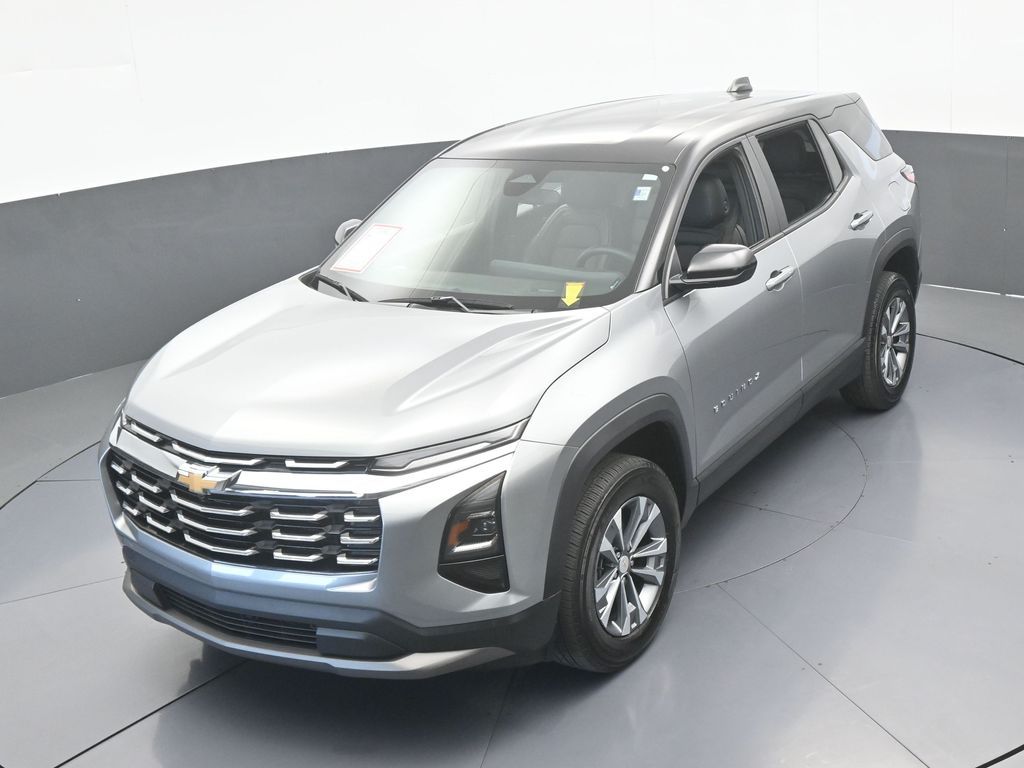 Used 2025 Sterling Gray Metallic Chevrolet LT image 40