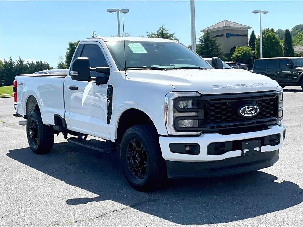 2025 Ford F-350 Super Duty XL Regular Cab LB 4WD