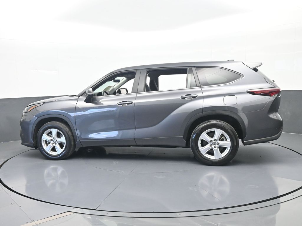 Used 2024 Gray Toyota LE image 3