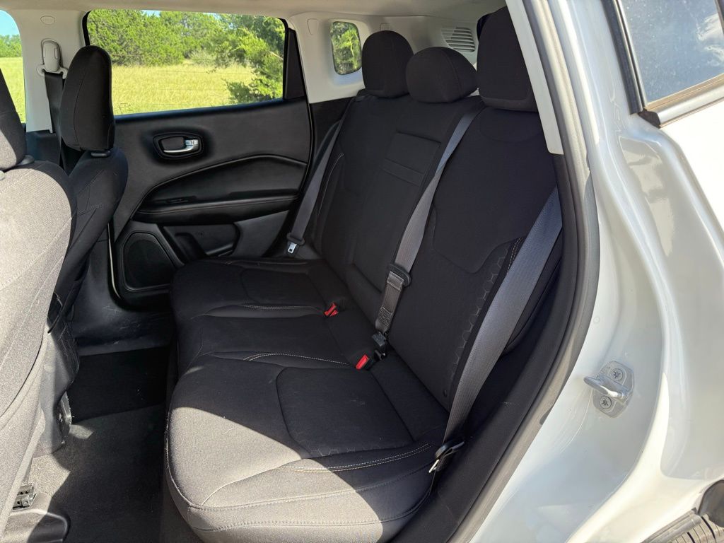 Thumbnail: 2017 Jeep Compass - 26