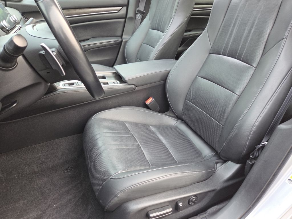 Certified Used 2022 Black Honda Touring image 28