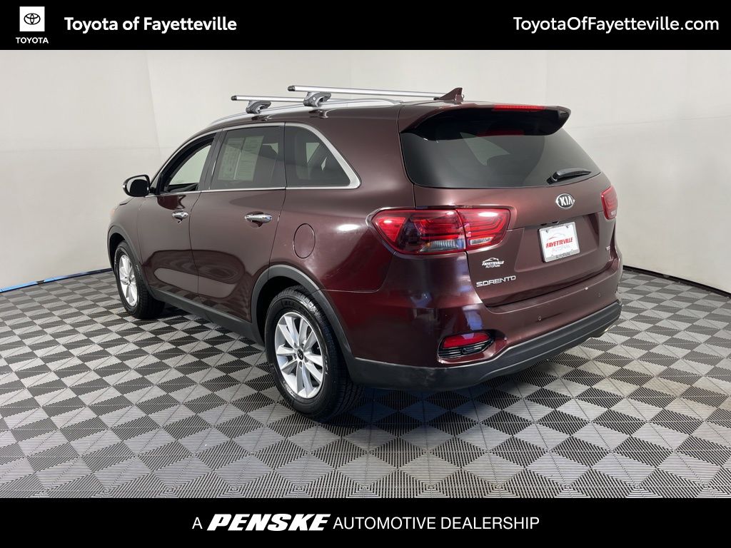 2019 Kia Sorento LX 12