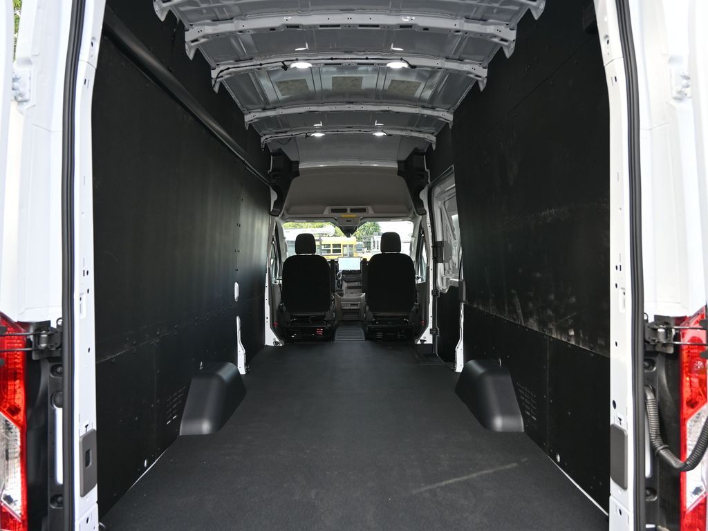 2025 Ford Transit 350 HD