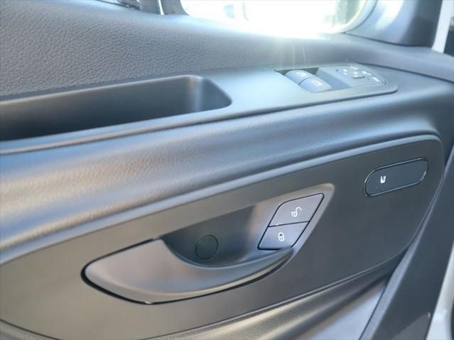 Thumbnail: 2026 Mercedes-Benz Sprinter - 21