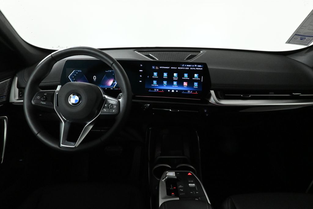 2025 BMW X1 xDrive28i 16