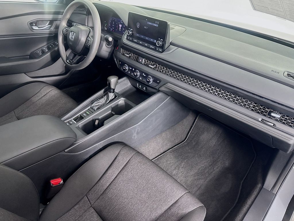 Used Car 2025 Honda Accord  Se For Sale Under $30,000 In Austin, Texas