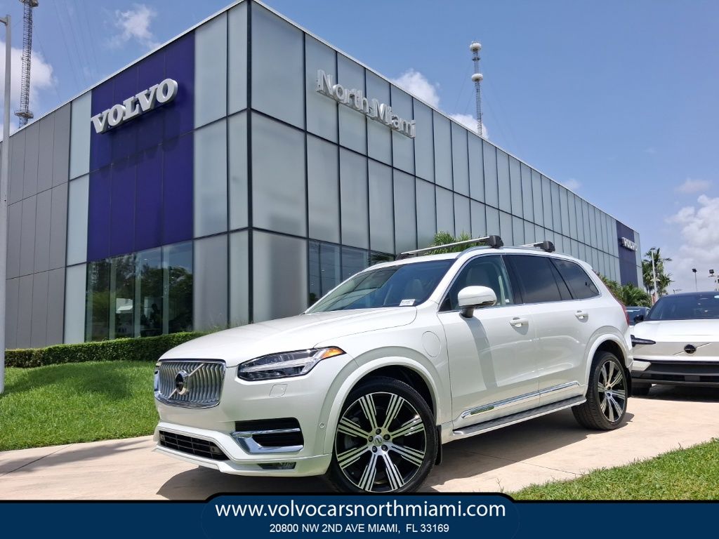 2024 Volvo XC90 Recharge Plug-In Hybrid Ultimate
