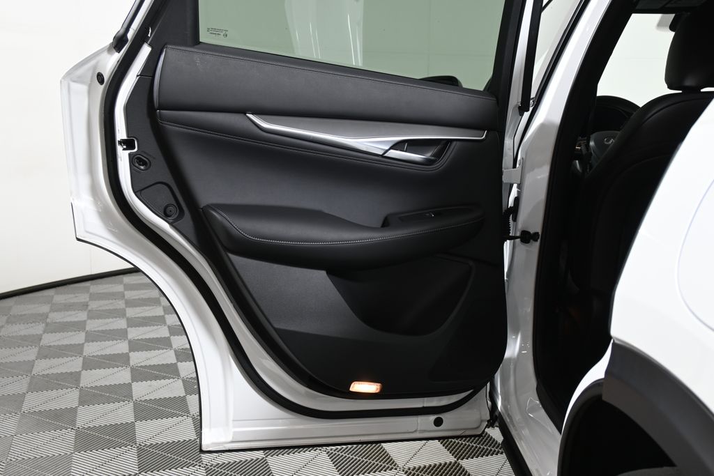 Thumbnail: 2023 INFINITI QX55 - 27