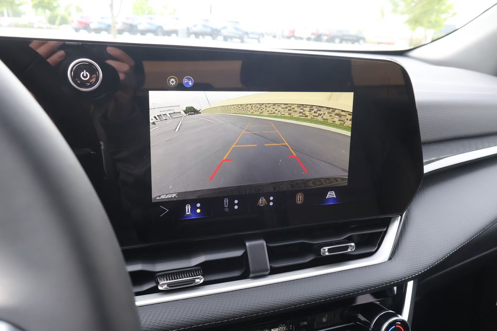Thumbnail: 2026 Chevrolet Equinox - 27