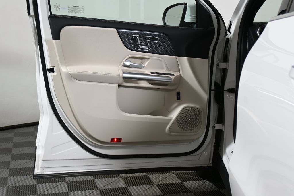 Thumbnail: 2026 Mercedes-Benz GLA - 29