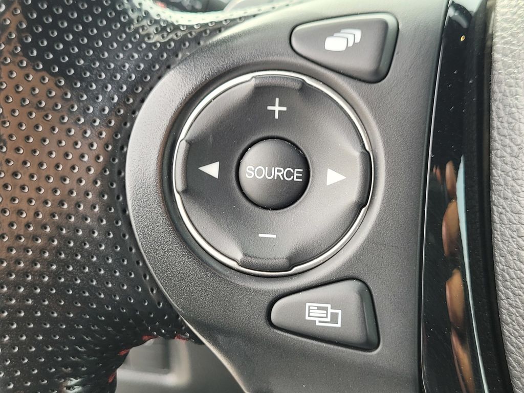 Used 2023  Honda Black Edition image 27